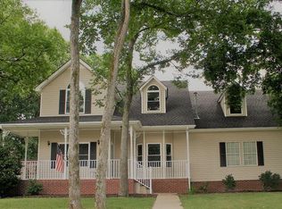 609 Pointe Clear Dr, Smyrna, TN 37167