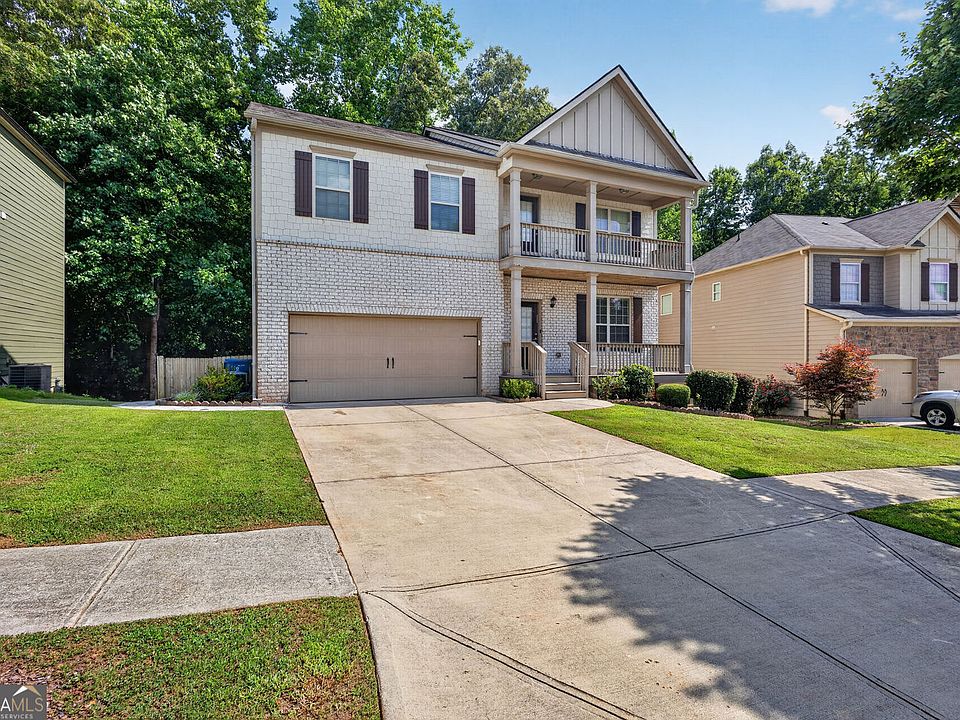 1st image of 650 Collingsworth Ln