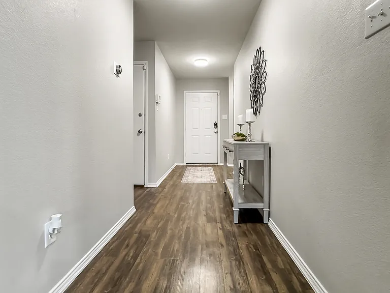 1809 Christopher Creek Dr — Photo 12
