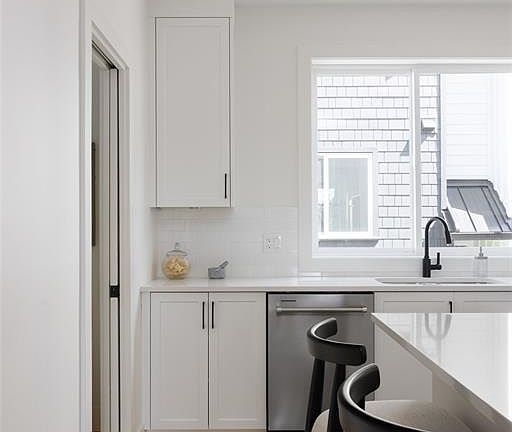 5th image of 10145 5th St #9