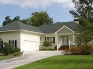 807 Island Cir W, St Helena Is, SC 29920