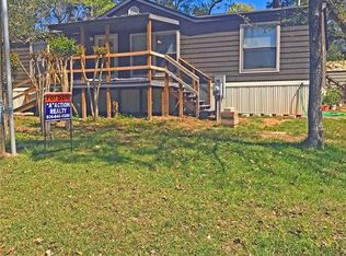 656 Harbor Point Dr, Trinity, TX 75862