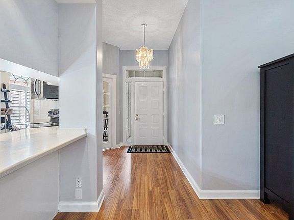 3rd image of 8532 Doverbrook Drive
