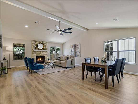 5th image of 4400 Sarasota Dr