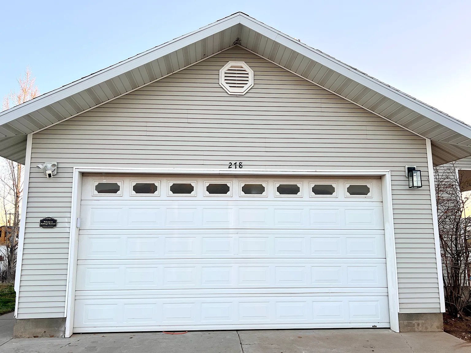3 bed, 2000 sqft, $2,200 — Photo 3