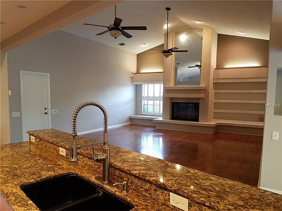 3rd image of 1814 Weatherstone Dr
