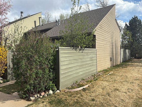 2nd image of 3800 Northbrook Dr