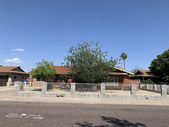 4th image of 6823 N 36th Dr