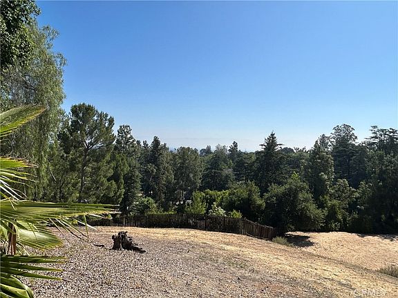 2nd image of 5075 Hood Dr