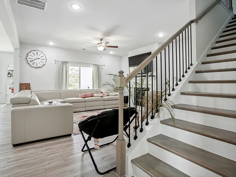 7925 Tiberon Pkwy #0 — Photo 26