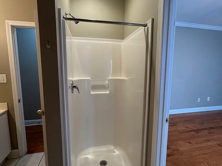 223 Milford Dr — Photo 13