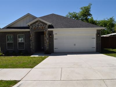 2528 Wallace St, Fort Worth, TX, 76105