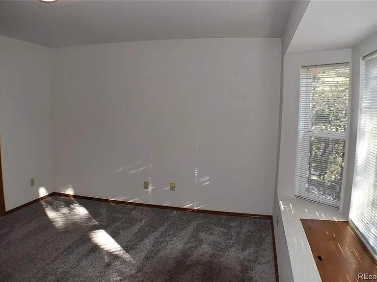 14540 Rosholt Loop — Photo 35