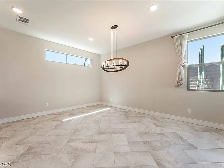 6933 Whisper Canyon Pl — Photo 13