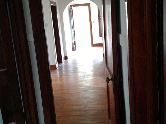 5th image of 31 Kenosha St #1