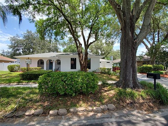 2nd image of 4623 Cloverlawn Dr