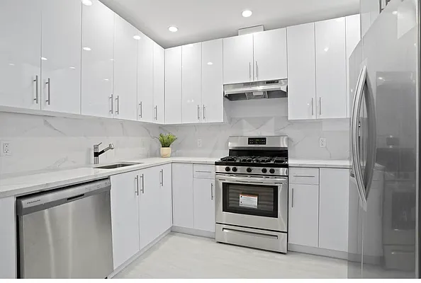 Rented by Brown Harris Stevens | media 10