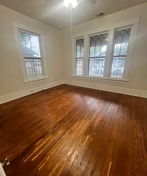 149 Weymouth St — Photo 9