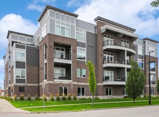 200 3rd Ave SW APT 205, Cedar Rapids, IA 52404