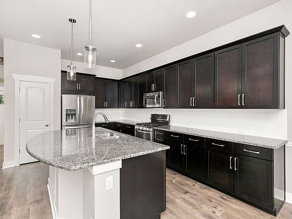 3rd image of 5394 N Uinta St