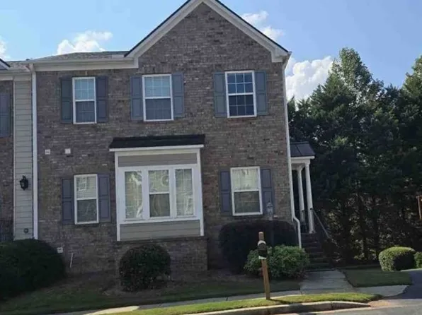 340 Eagle Tiff Dr, Sugar Hill, GA 30518