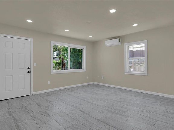 5th image of 5018 Western Ave