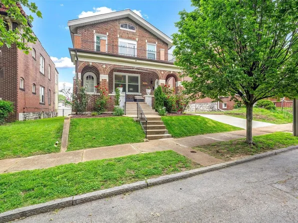 4957 Holly Hills Ave, Saint Louis, MO 63109