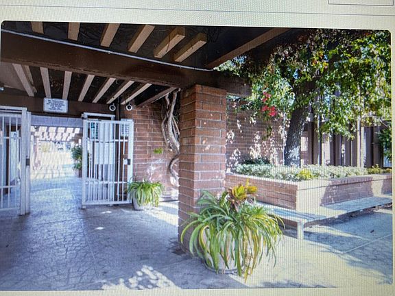 5th image of 2501 W Sunflower Ave Unit F9