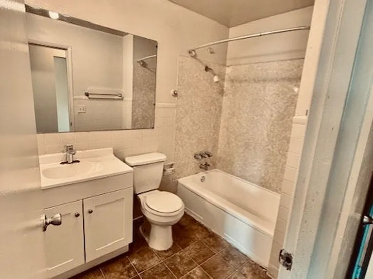 5001 S Thistle St — Photo 11