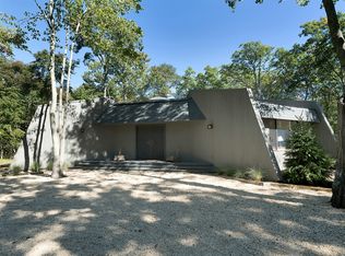 27 E Brander Pkwy, Shelter Island Heights, NY 11965