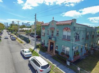978 NW 3rd St APT 5, Miami, FL 33128