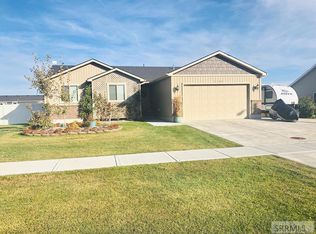2104 N Edmiston Dr, Idaho Falls, ID 83401