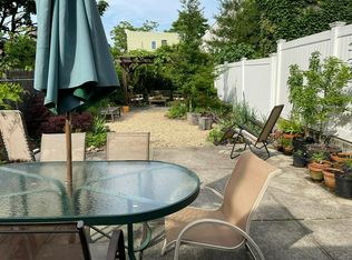 2911 23rd Rd #1, Astoria, NY 11105