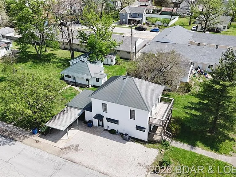 112 N Aurora St — Photo 10