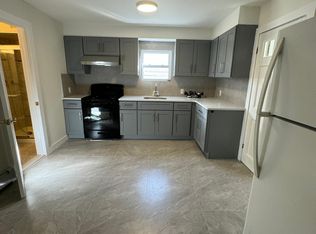 76 Austin Ave #1R, Staten Island, NY 10305