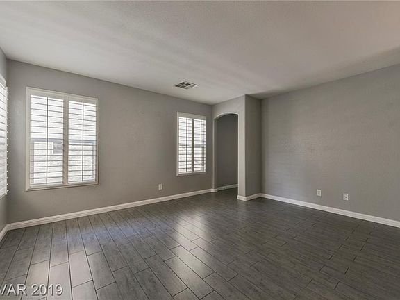 4th image of 9184 Badby Ave