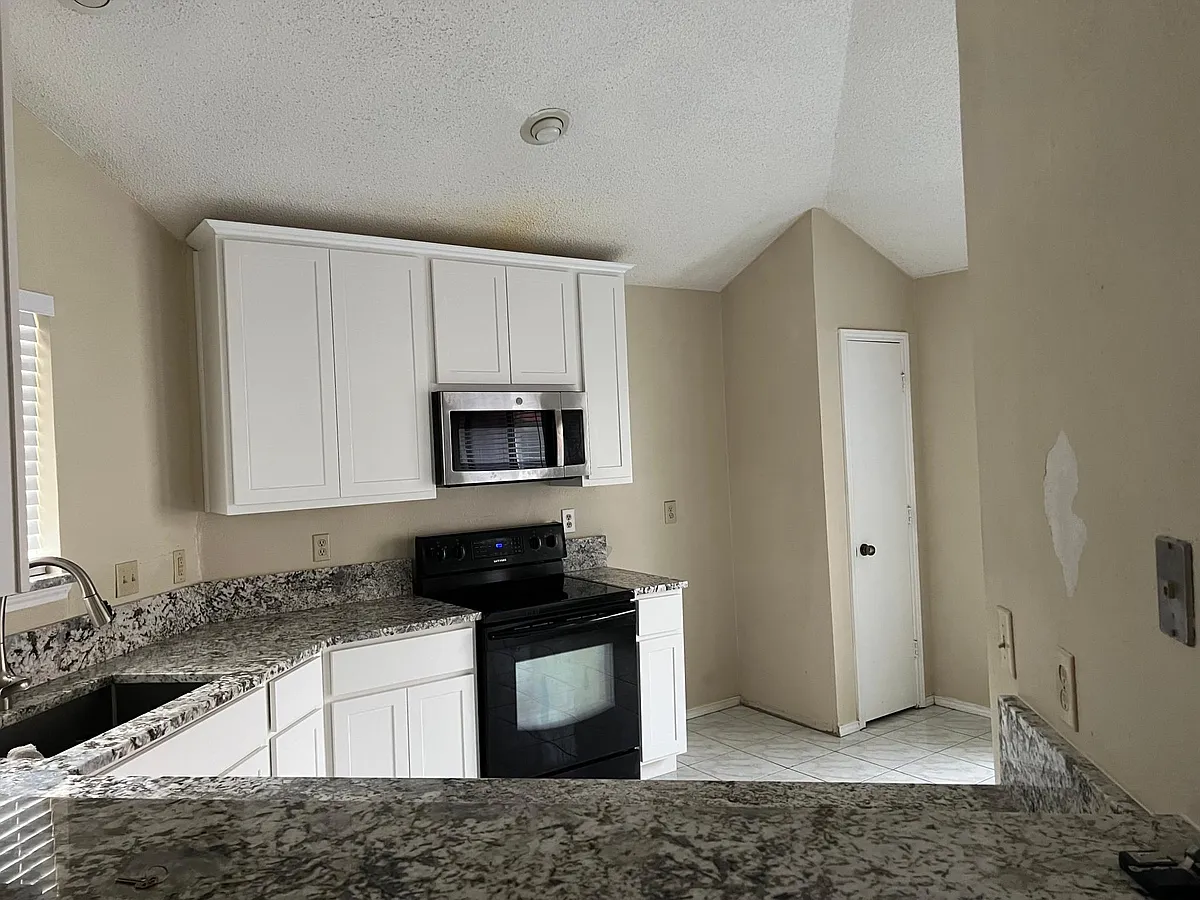 Building Photo - 405 Myrtle Dr