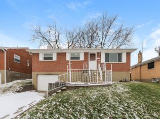 5325 Plumridge Dr, Cincinnati, OH 45238