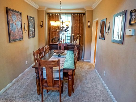 3rd image of 27918 Brookdale Ct