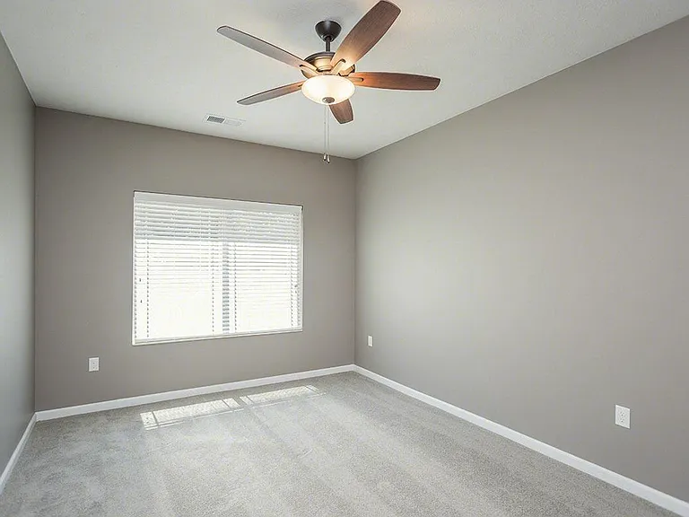 Timberline Apartments — Photo 36