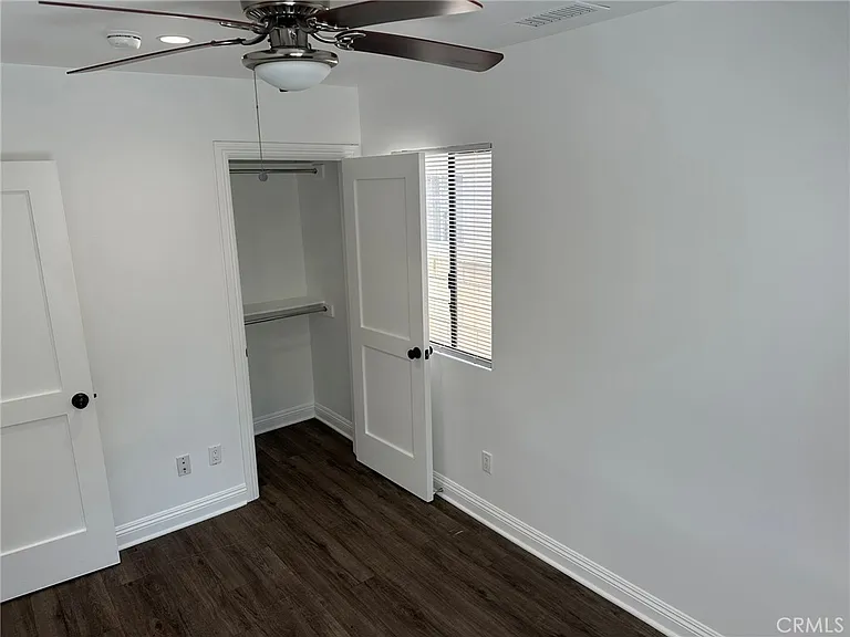 1819 Gramercy Ave #B — Photo 17