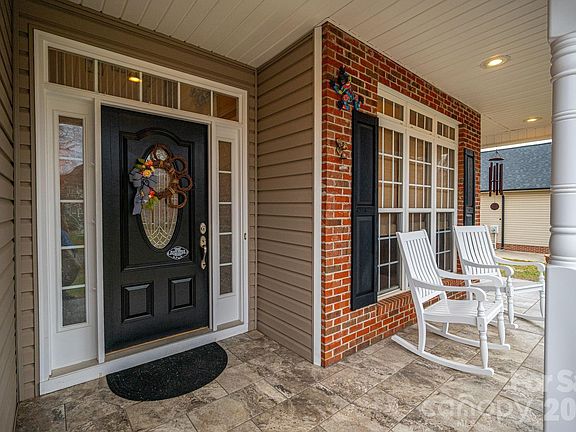 4th image of 1605 Stone Pine Dr #7