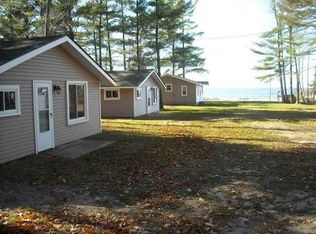 350 McDonald Dr, Houghton Lake, MI 48629