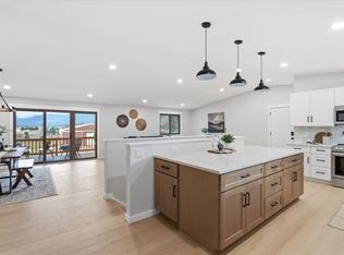 5621 S Conklin Rd, Greenacres, WA 99016