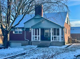 6674 Sandalwood Ln, Cincinnati, OH 45224