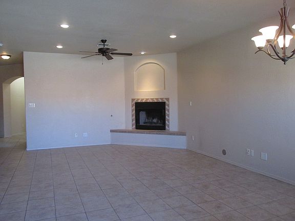 4th image of 1283 Mission Nuevo Dr APT B
