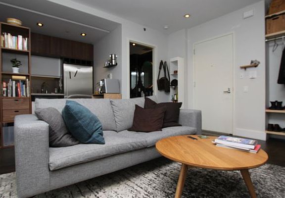 2nd image of 146 Meserole St #5V