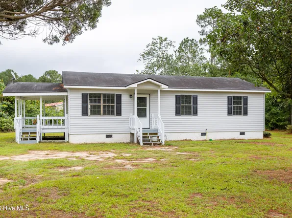60 White Woods Road, Roseboro, NC 28382
