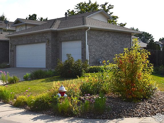 3rd image of 2077 Gold Finch Ct