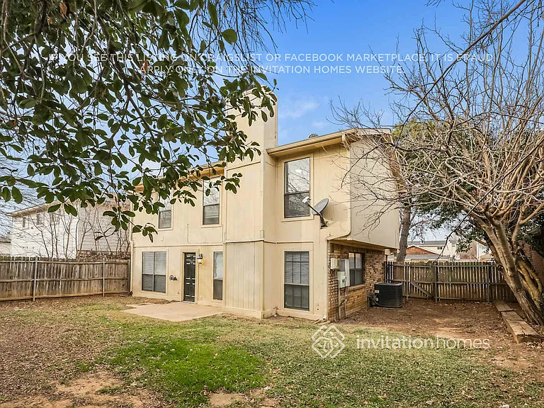 1456 Thistlewood Ln — Photo 16